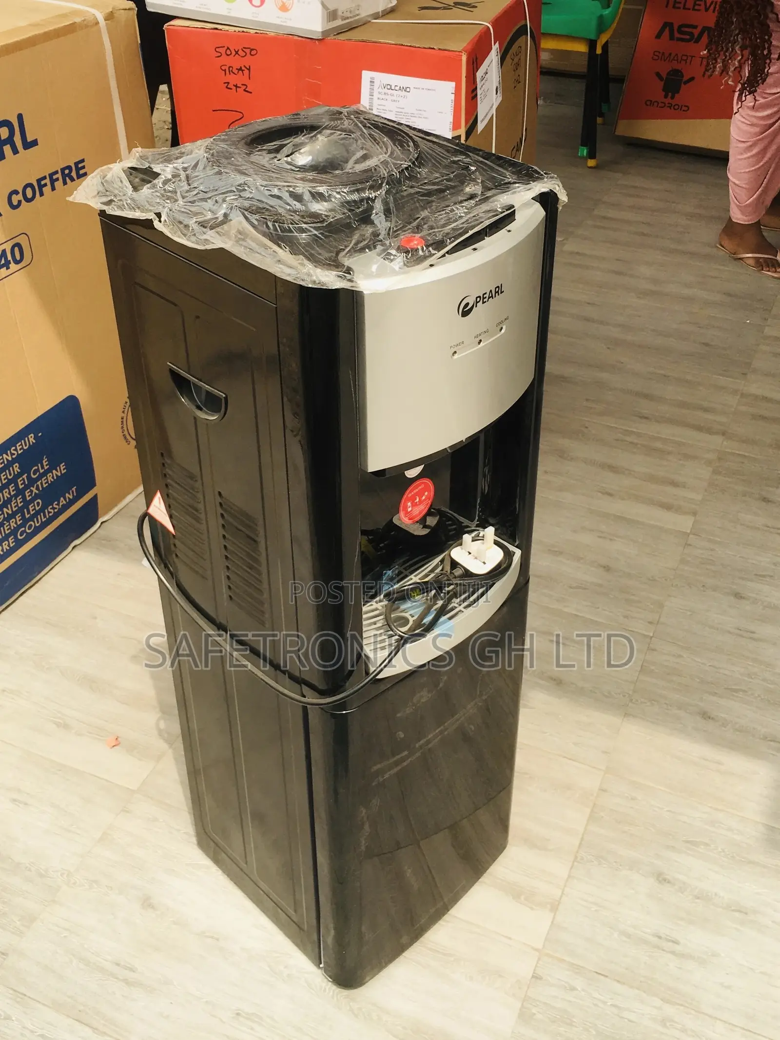 Durable Water Dispenser Hot/Cold Pearl PWD-2008 Black