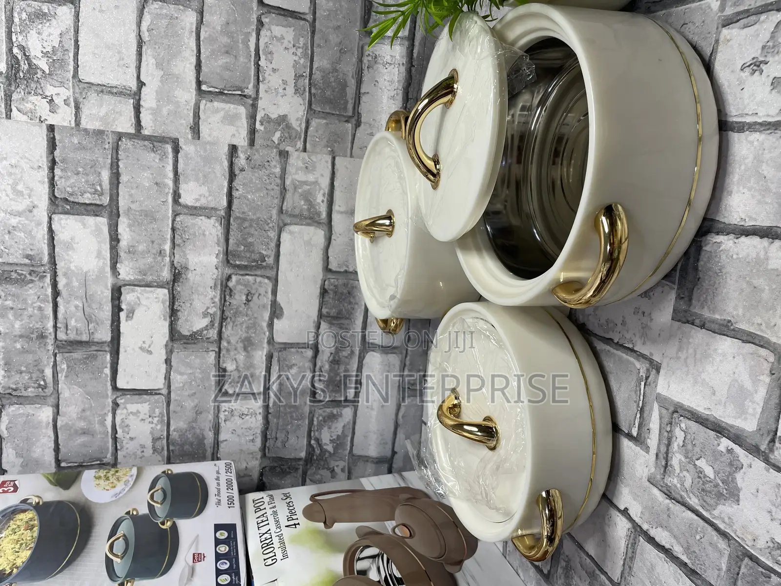 Stylish Insulated Food Warmer Set
