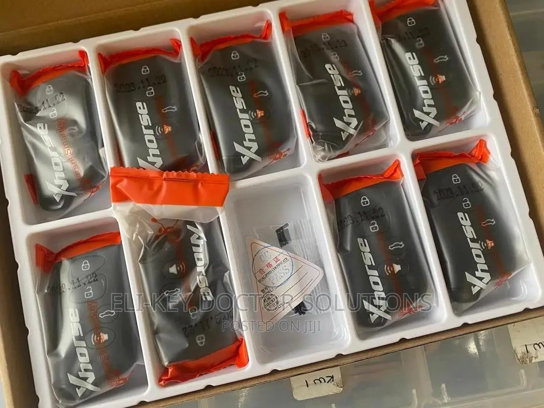 Xhorse XSTO03EN XM38 Toyota Style Universal Smart Key 4-BTNS