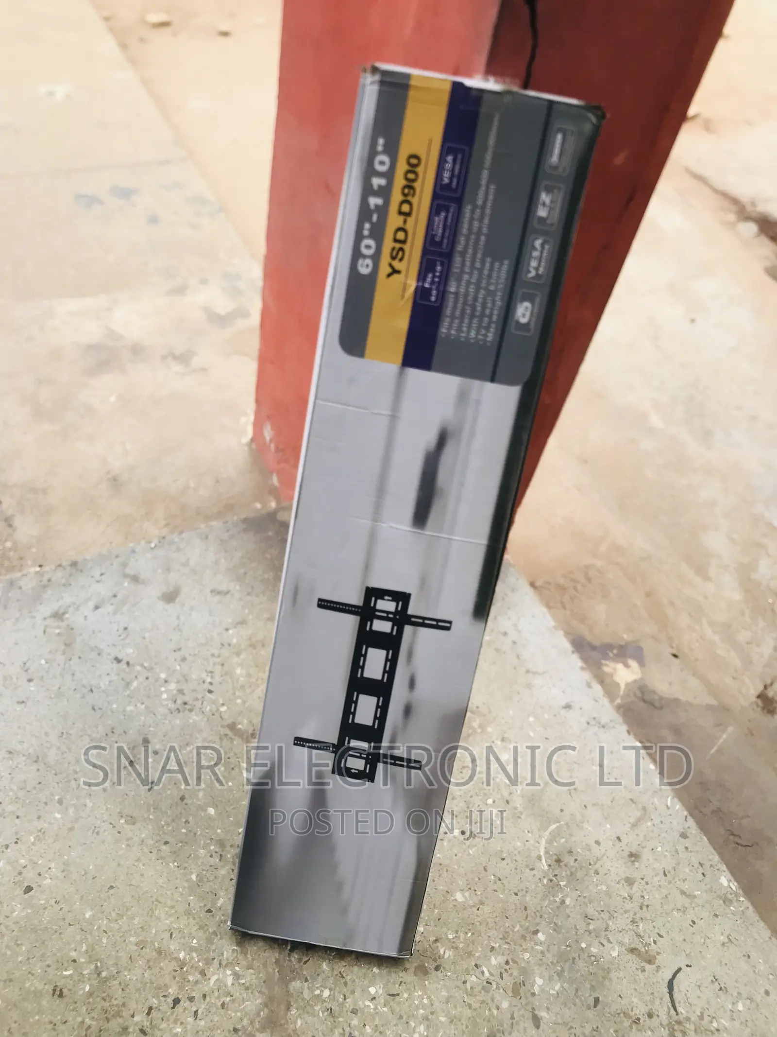 Big Heavy-Duty Universal TV Bracket for 60-110 Inch TVS
