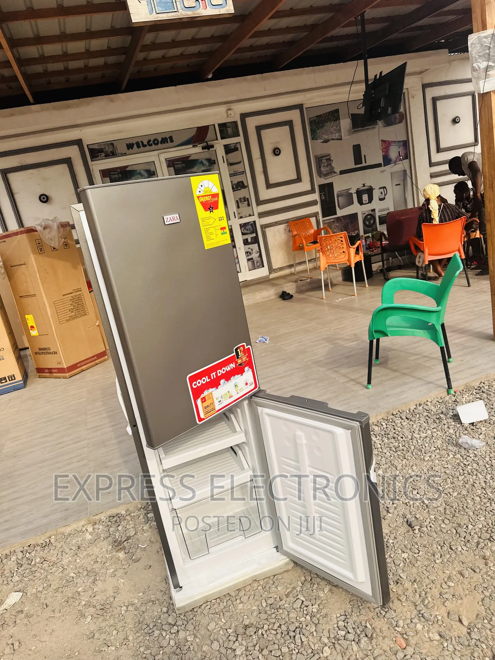Energy Efficiency Sleek Zara 240BF Fridge