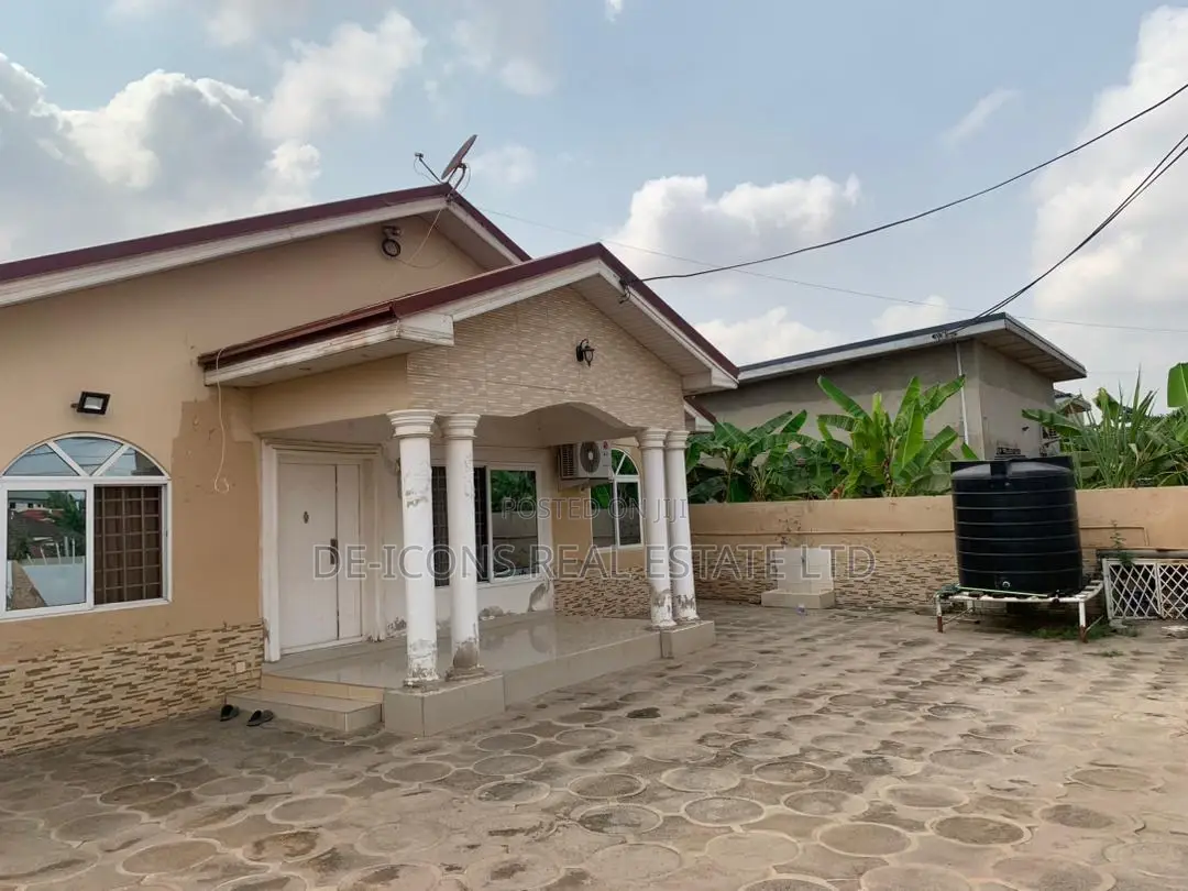 3bdrm Bungalow in De-Icons Real Estate, East Legon for sale