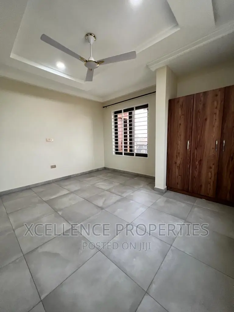 2bdrm Apartment in Xcellence Properties, School Junction for rent