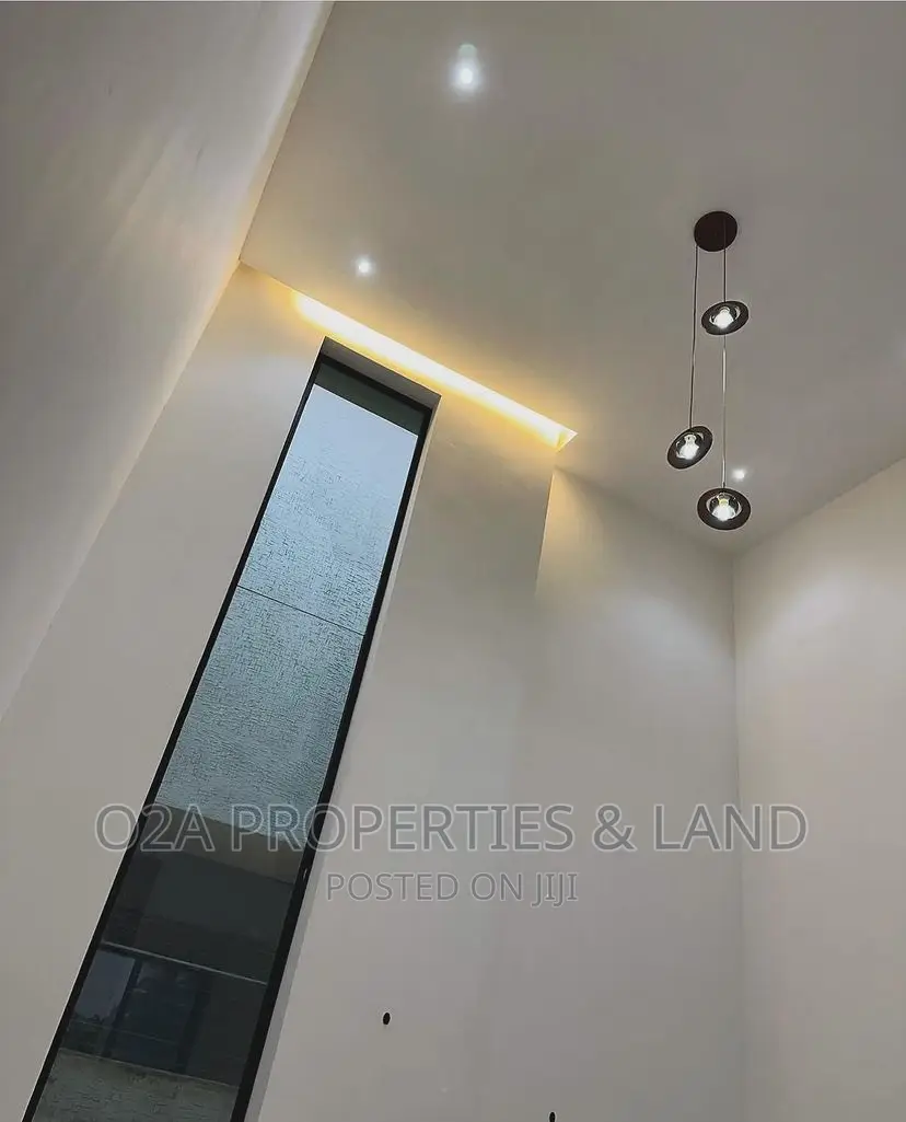 3bdrm House in School Junction for rent