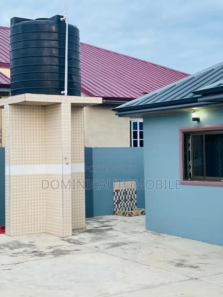 2bdrm Mansion in Royal City, Kasoa for sale
