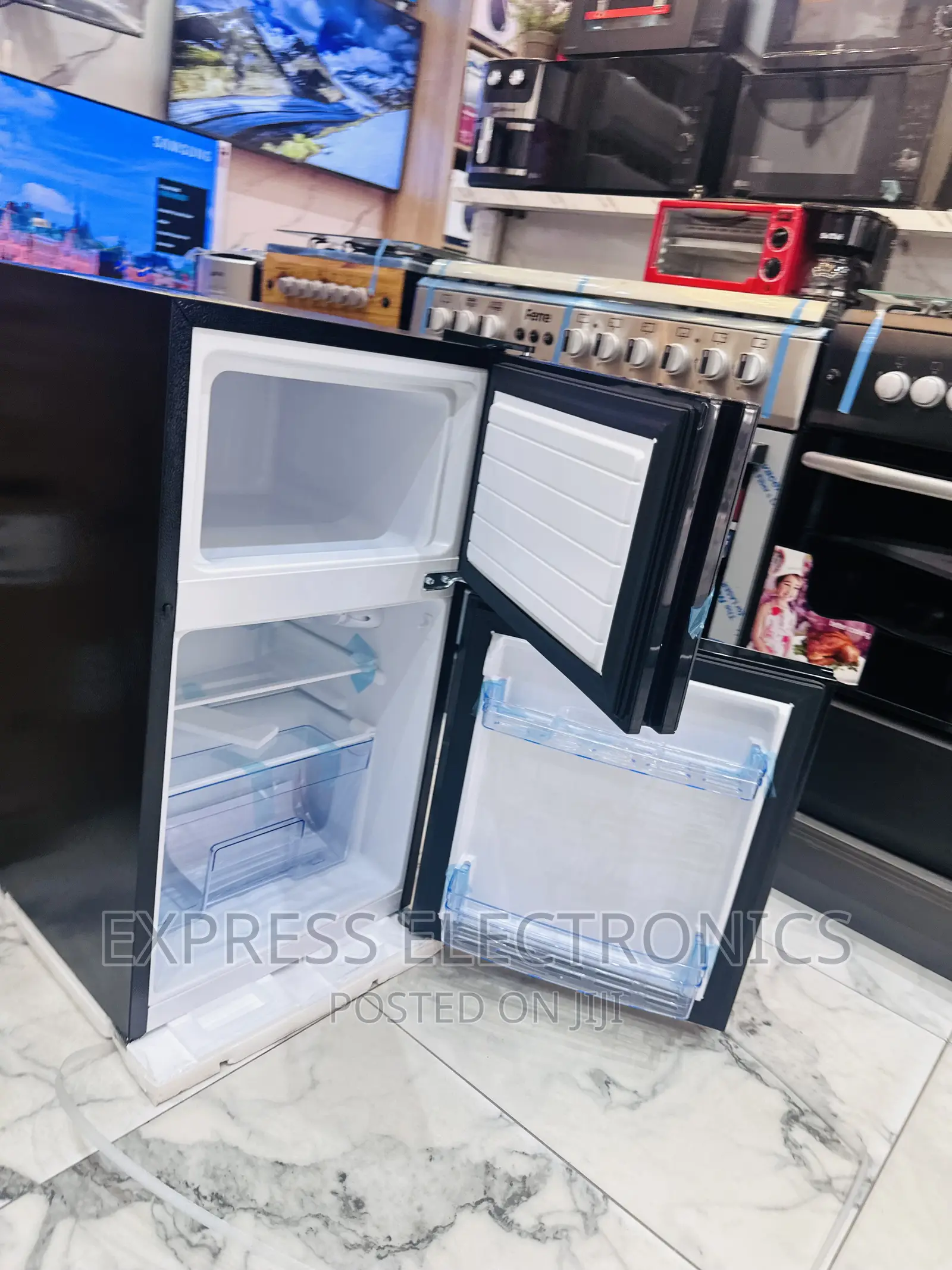 Neatly Sealed in Box Pearl 100T Double Door Fridge