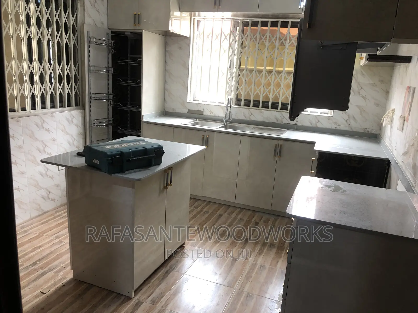 RAF Kitchen Cabinet With MDF and Laminated Plywood
