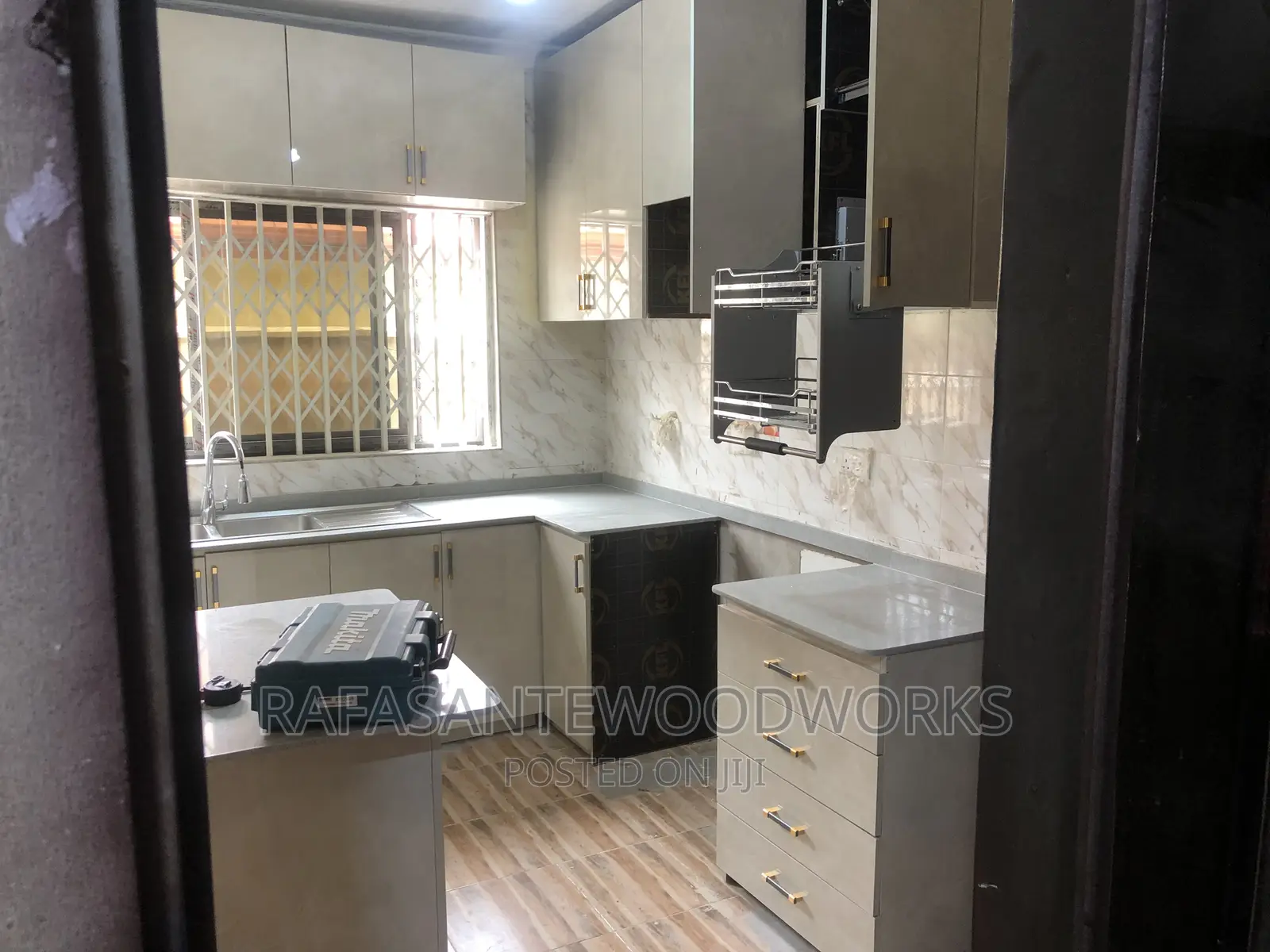 RAF Kitchen Cabinet With MDF and Laminated Plywood