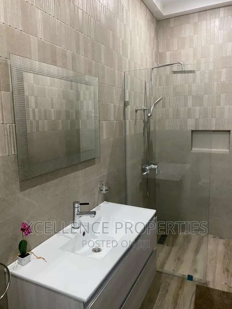 Furnished 4bdrm House in Xcellence Properties, Adjiriganor for rent