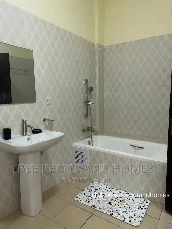Furnished 2bdrm Apartment in Bee Decor & Homes, Tema Metropolitan