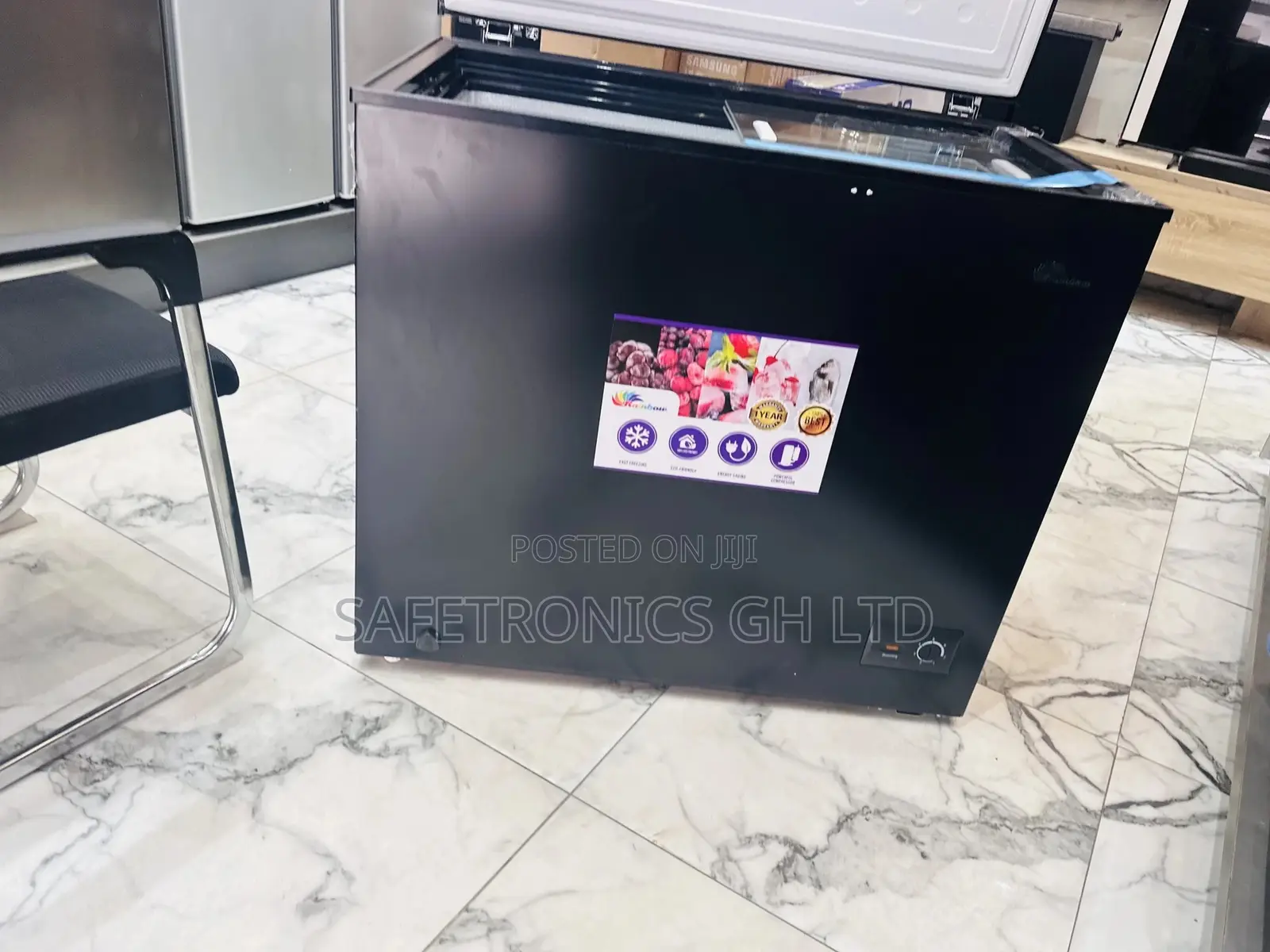 RCF-244 Chestfreezer Rainbow Singledoor Electric 200 Liters