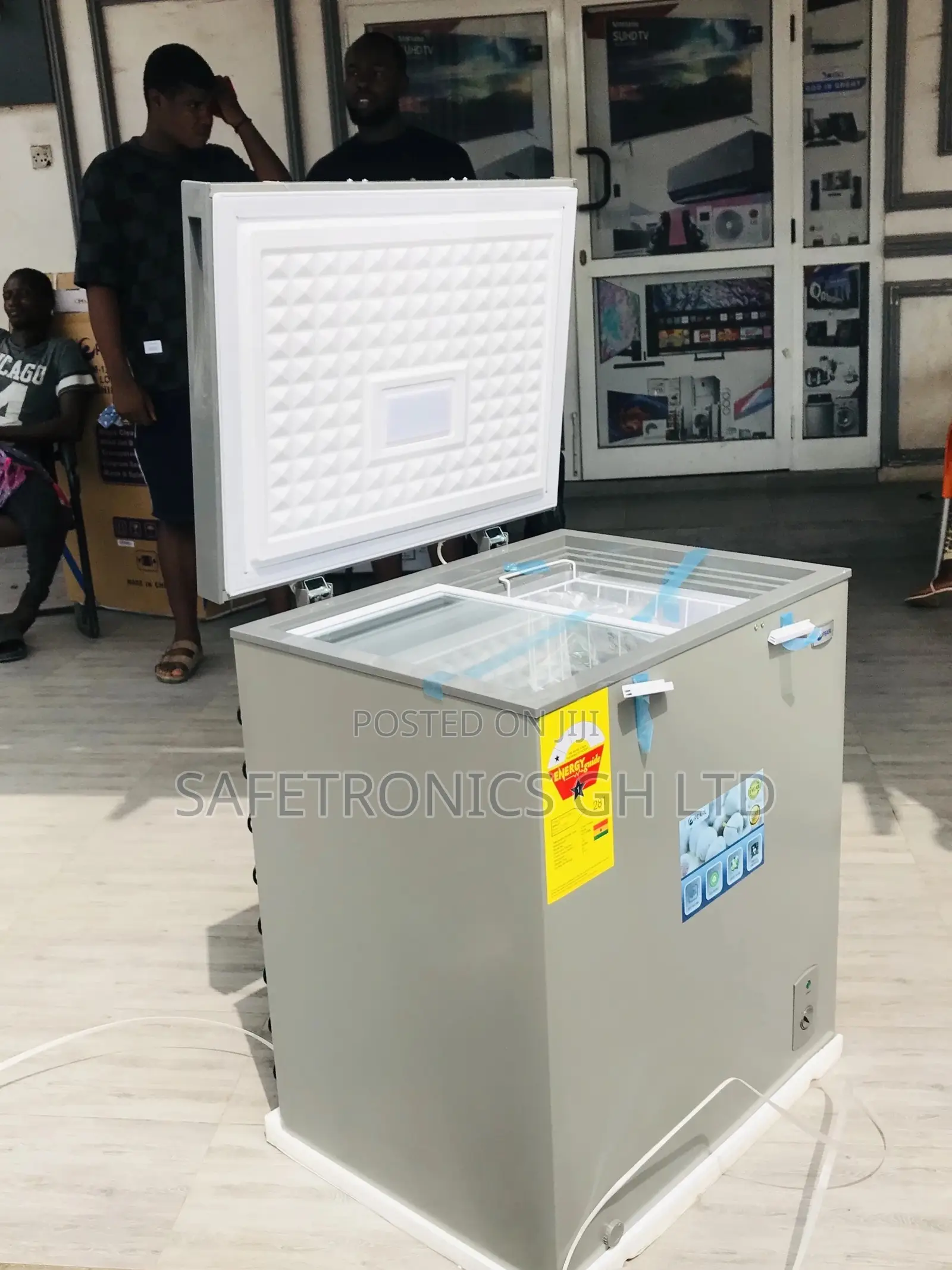 Chestfreezer PCF-208 Electric Pearl 147 Liters Singledoor