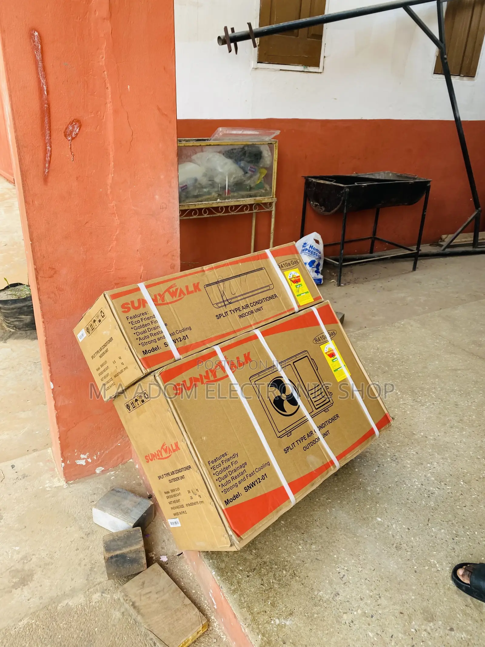 Super Chilling Sunnywalk 1.5hp Split Type Air Conditioner