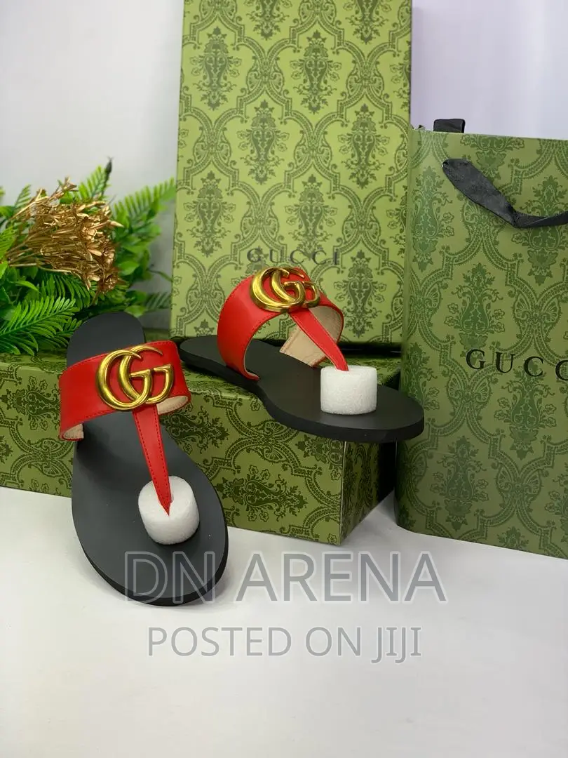 *Fresh New GUCCI SLIPPERS SIZE 37 to 41.