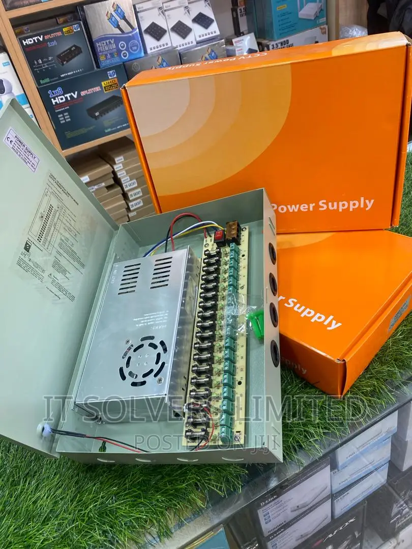 18 Way 12V DC 30 Amp Power Supply