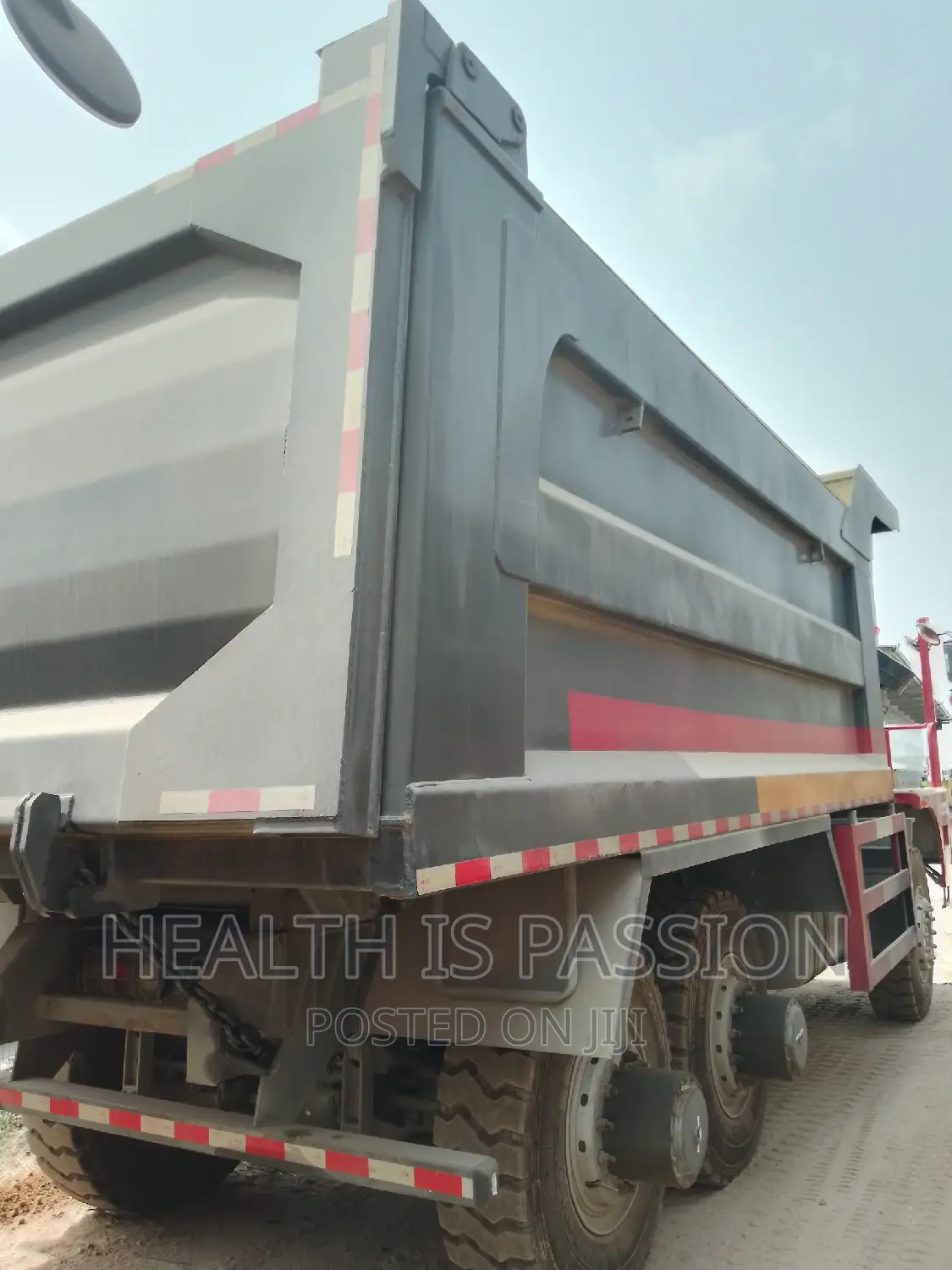 Brand New Heavy Duty Dump Truck for Miners Construction