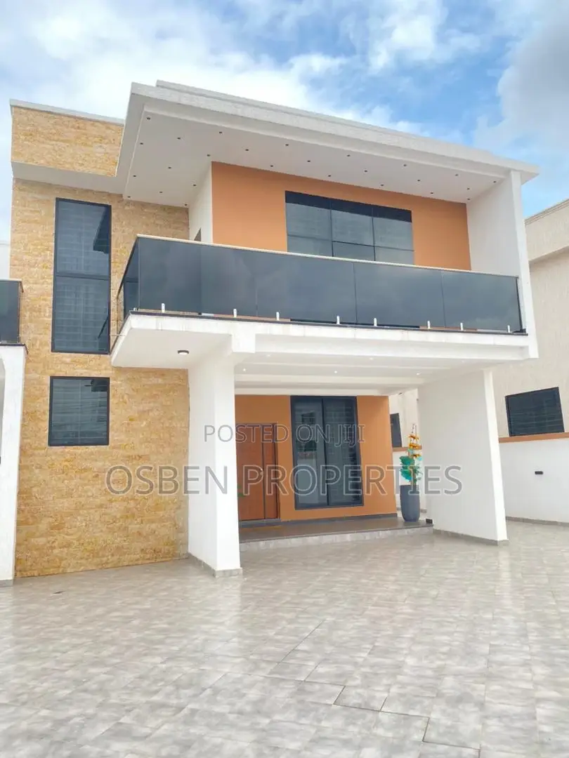 Furnished 4bdrm Duplex in Pleasant Properties, Accra Metropolitan