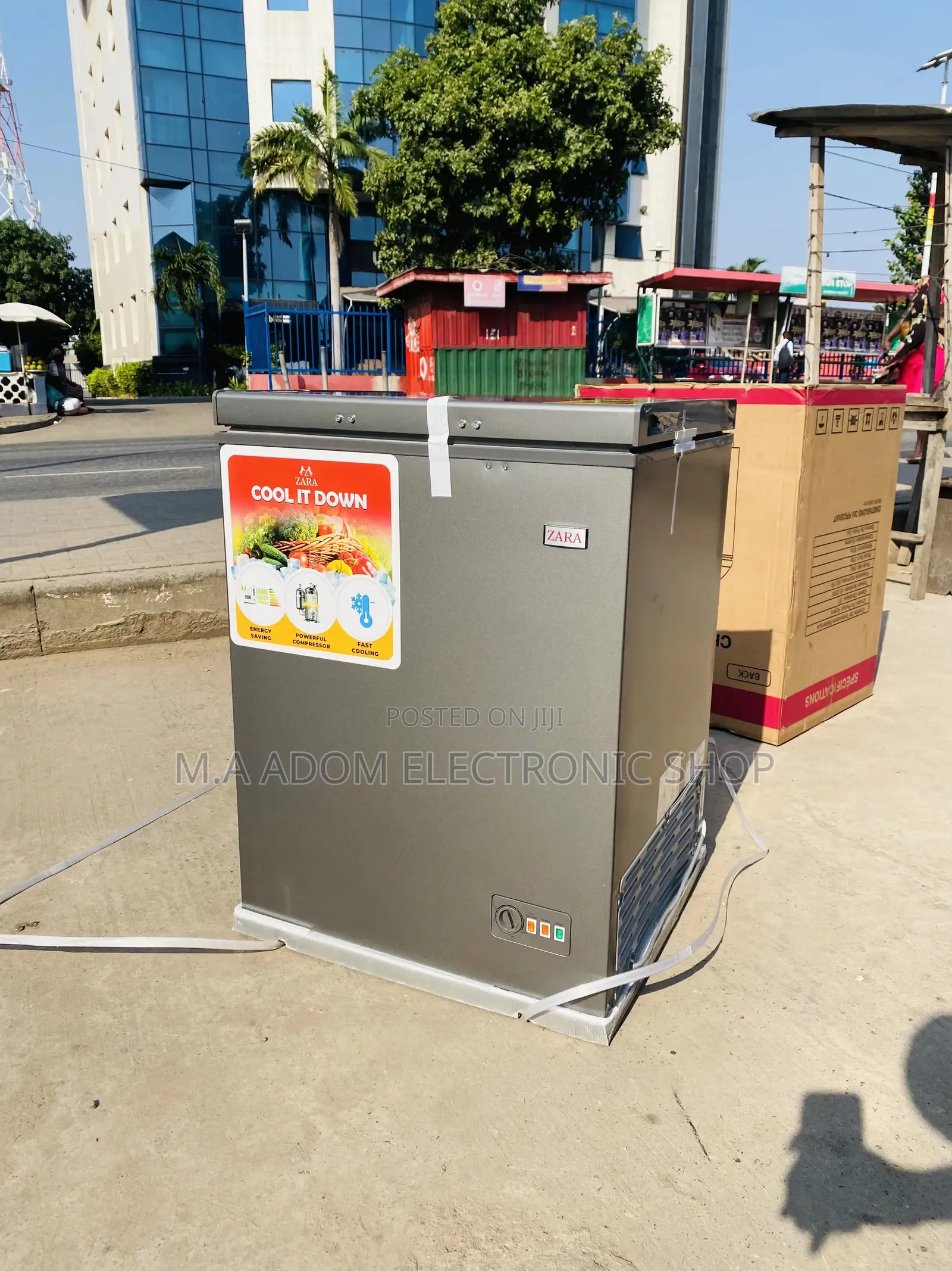 Sealed in Box Zara 260cf Single Door Chest Freezer.