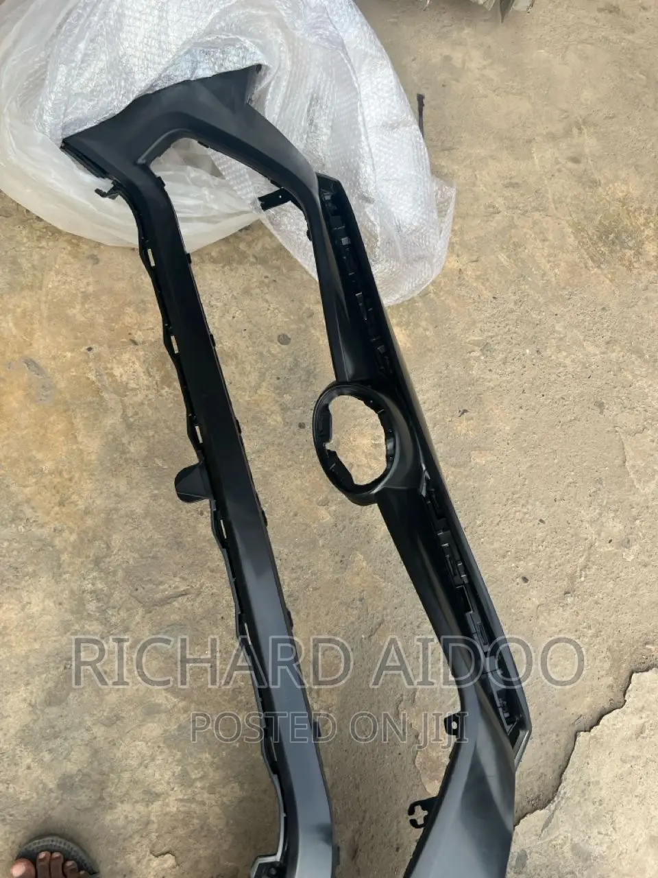Toyota RAV4 2020 Top Bumper Available