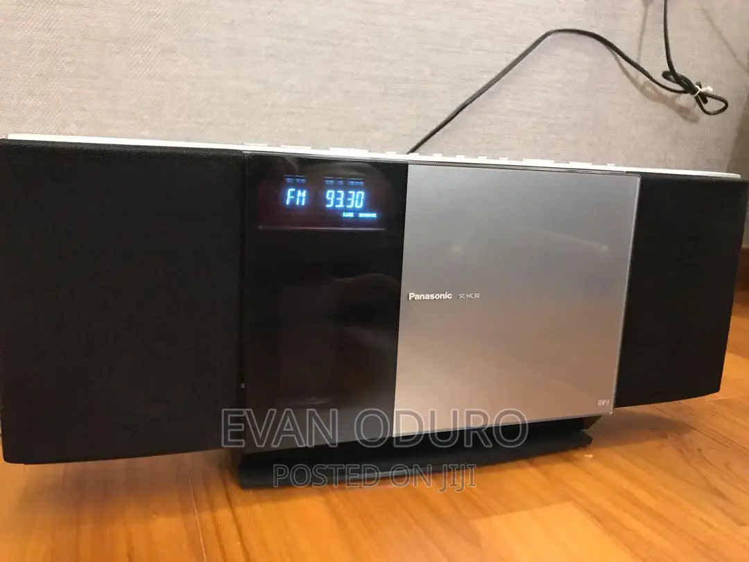Panasonic Compact Stereo System Quality Sound iPod Dock