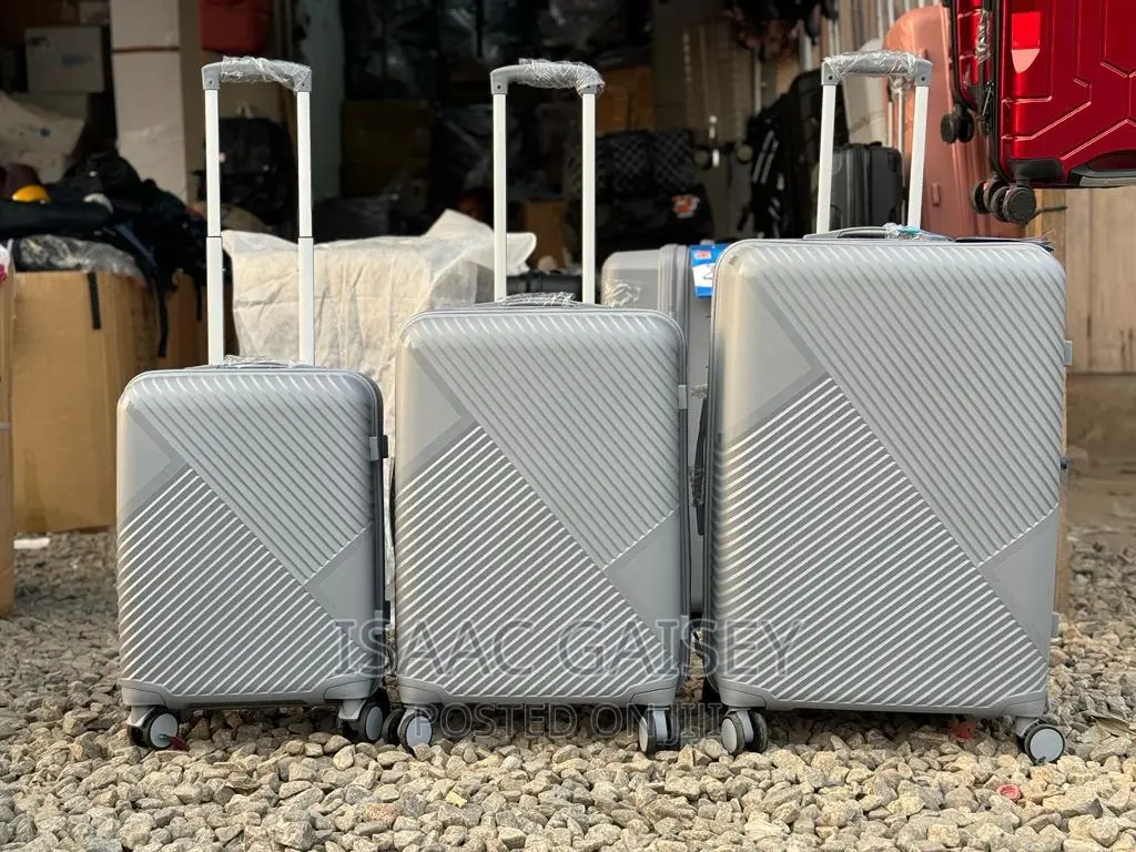 Three Set Anticrake Luggages/Travel Bags