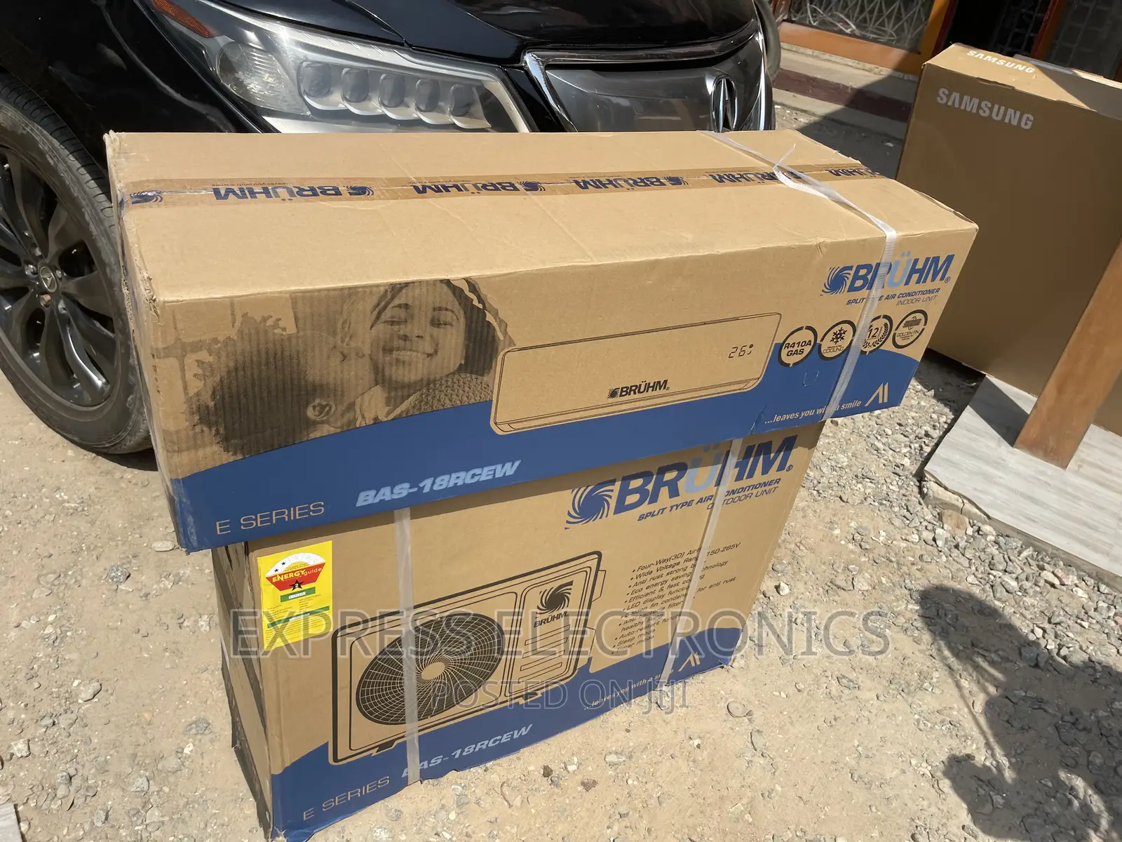 Extremely Cool Bruhm Split Inverter 2.5hp White. Bruhm
