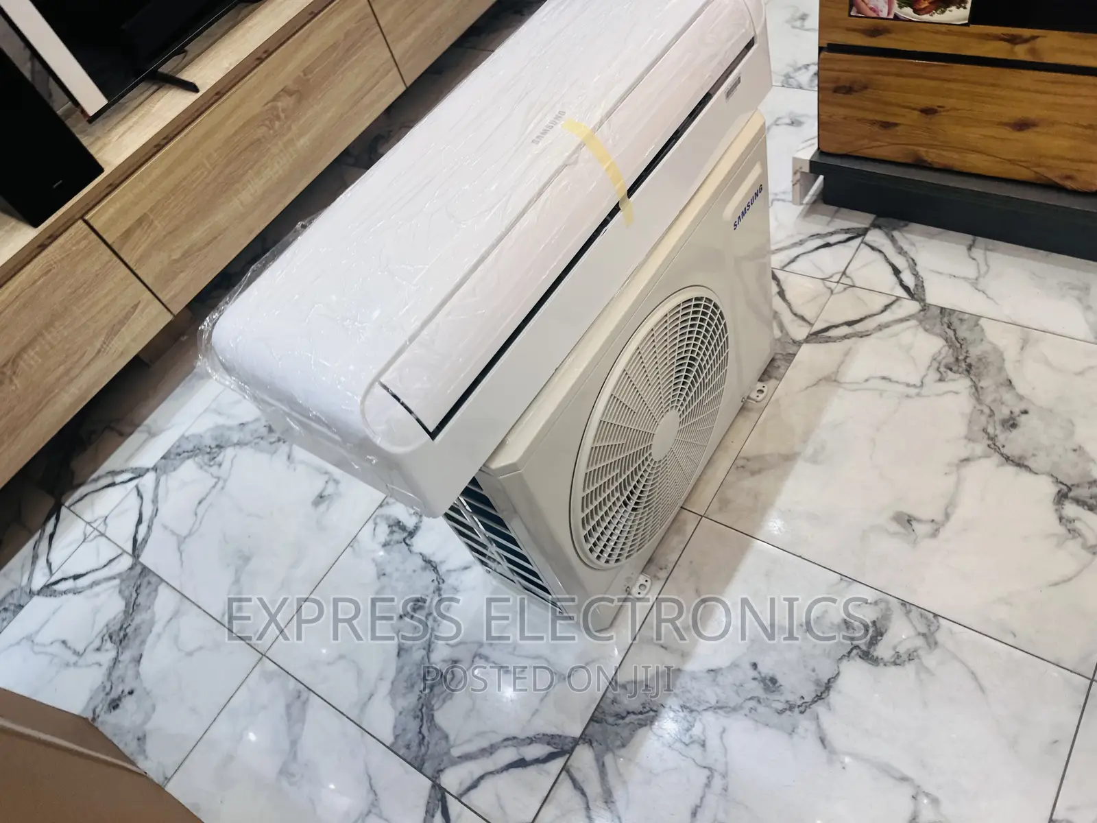 2.0hp Split Inverter Samsung AC