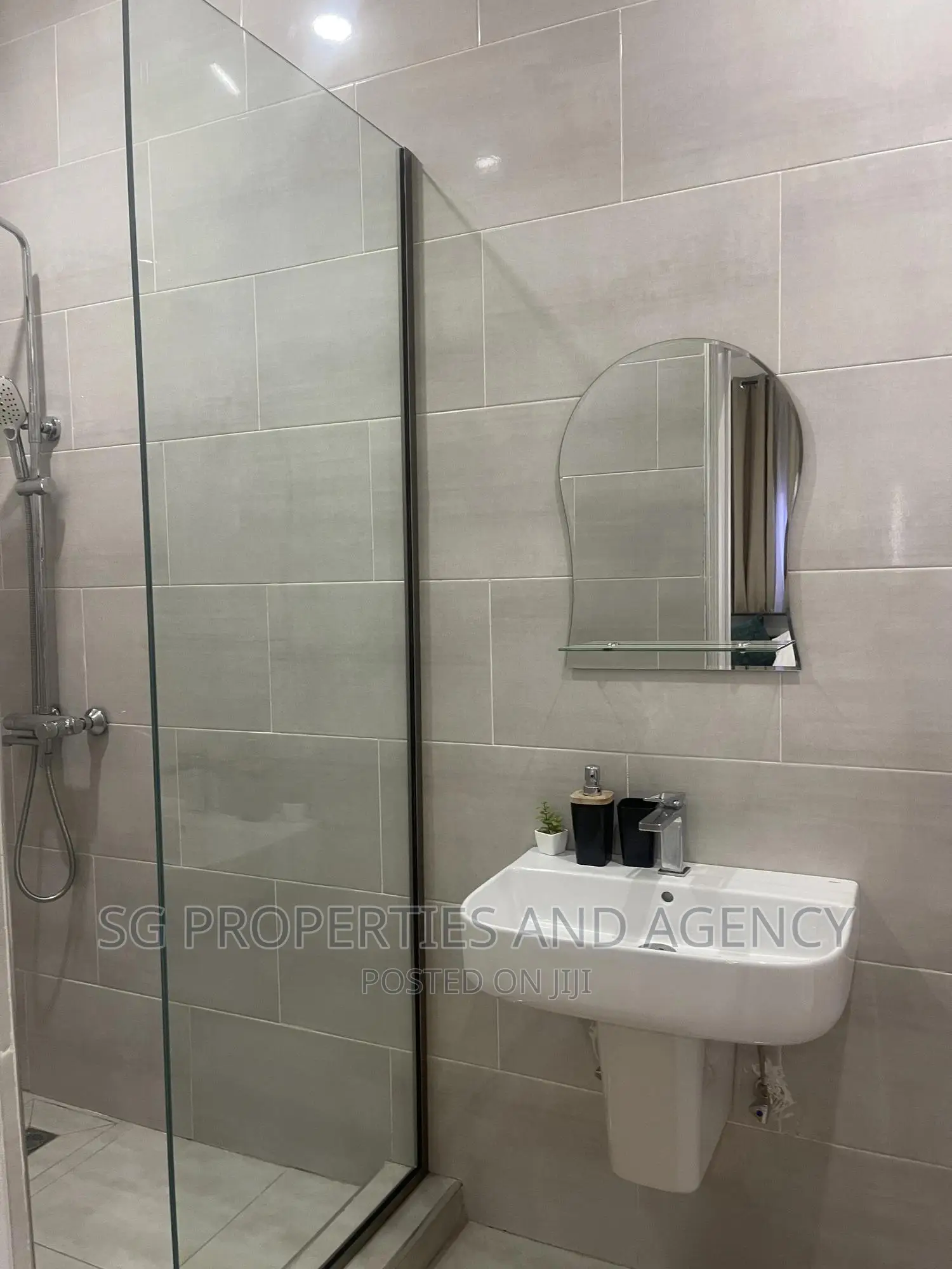 Furnished 2bdrm Apartment in Spintex for rent