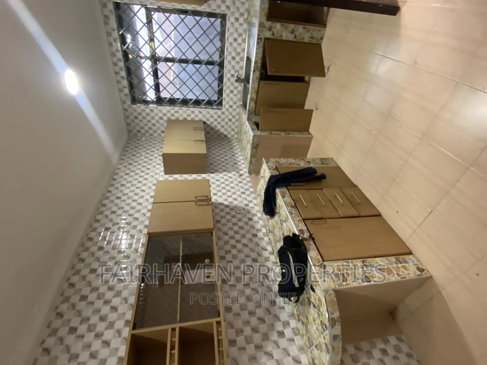 2bdrm Apartment in East Airport Mahama for rent