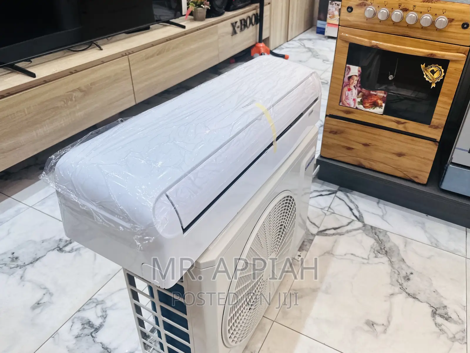 Fast Cooling Samsung 2.0hp Split Type Air Conditioner.