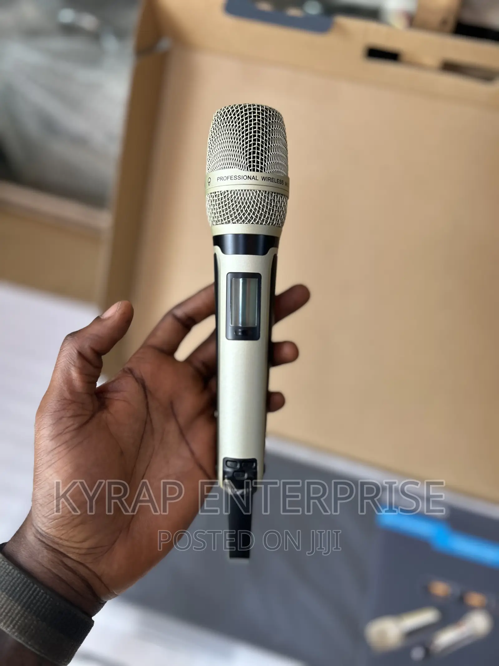 Sennheiser SKM 9000 Microphone