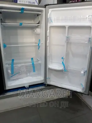 Ahoof3 Dua Pearl Table Top Fridge