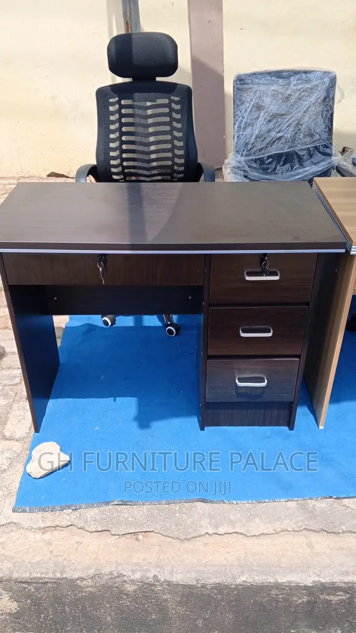 Comp .Desk