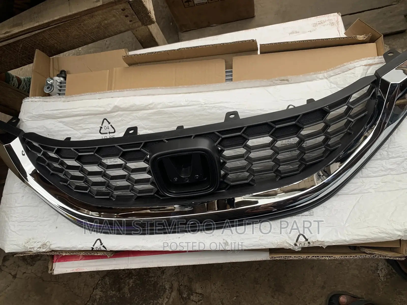 Honda Civic Front Bumper Grill 2013-15