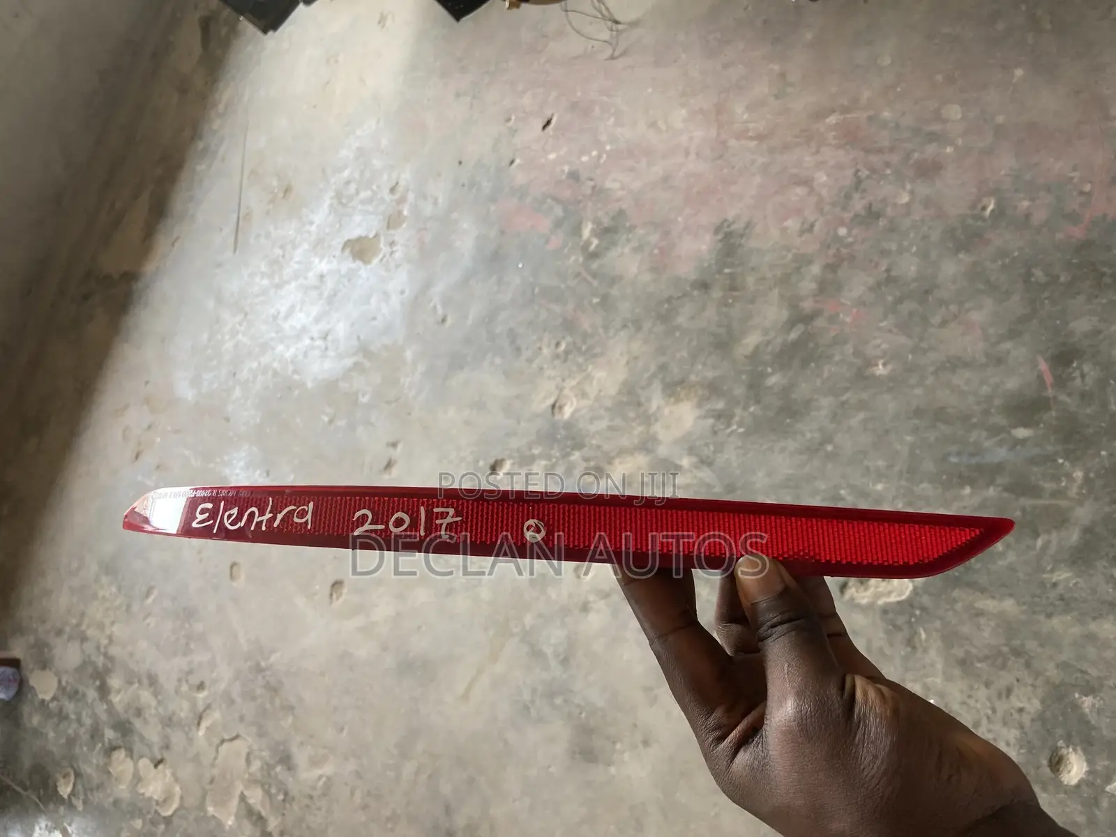 Hyundai Elantra 2017 Rear Bumper Reflector Light
