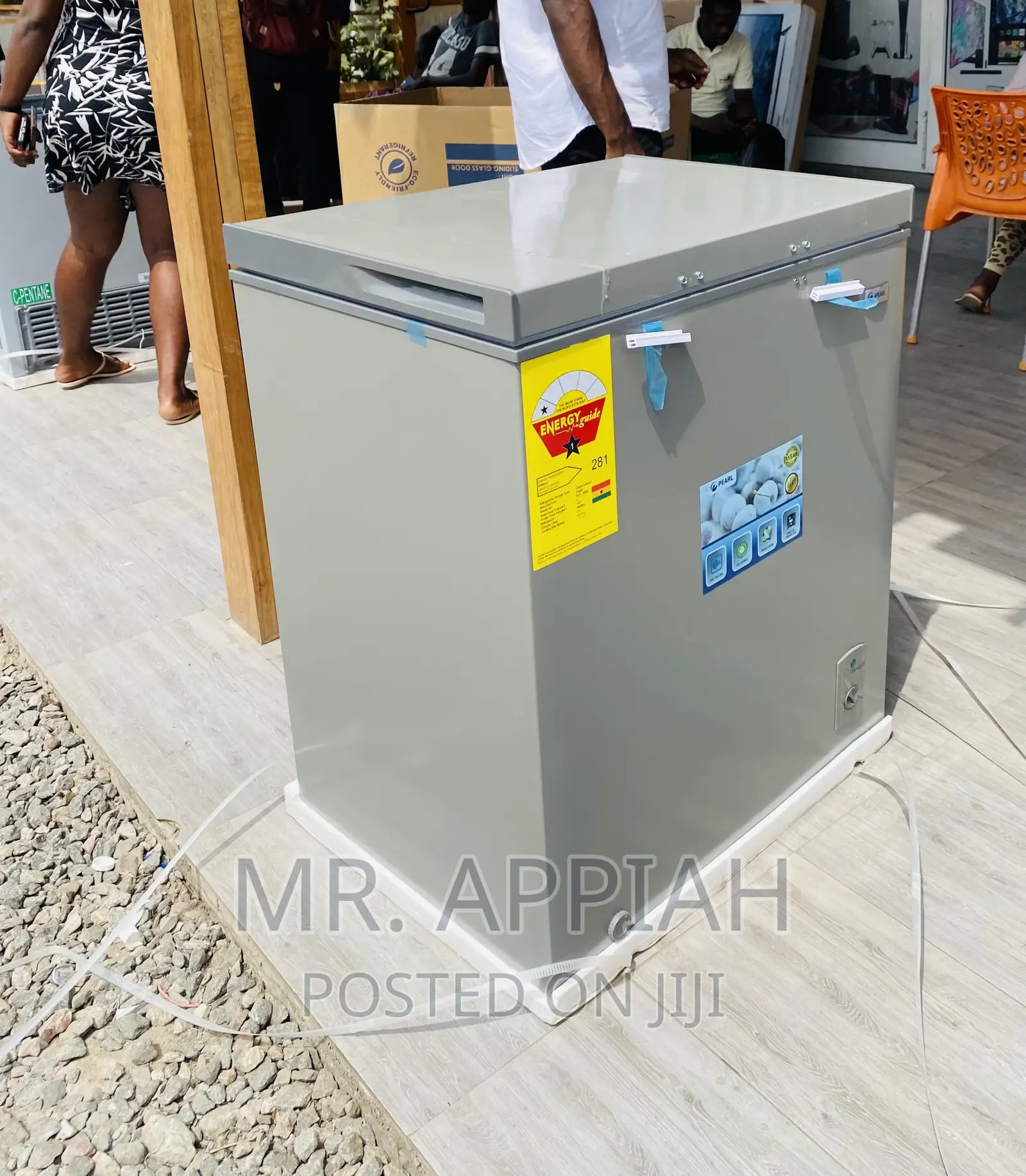 Unique Design Pearl 147L Electric Freezer(Gray)PCF-208.