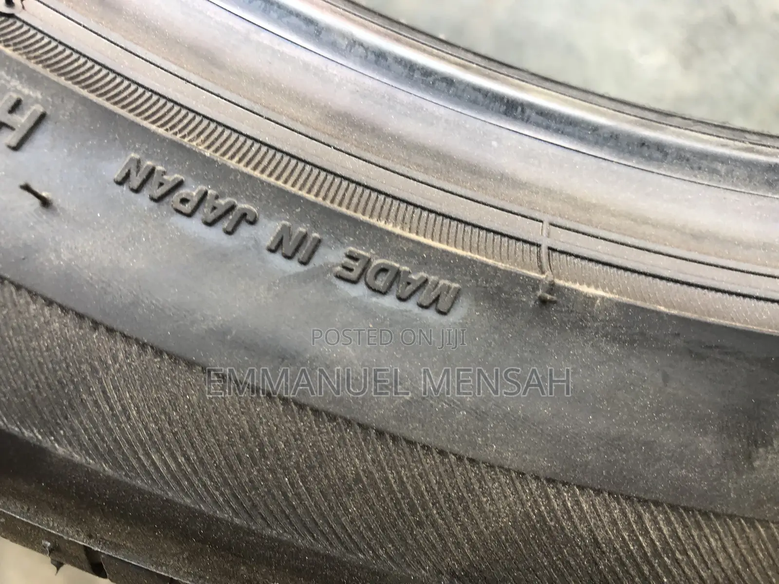 245/45r19 Brigdestone