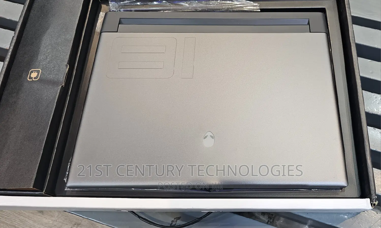Laptop Dell Allienware M18 R1 32GB Intel Core I9 SSD 1T