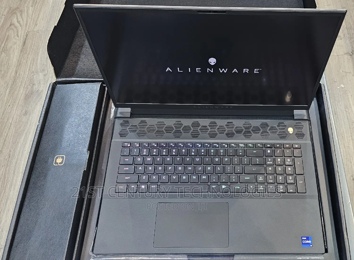 Laptop Dell Allienware M18 R1 32GB Intel Core I9 SSD 1T