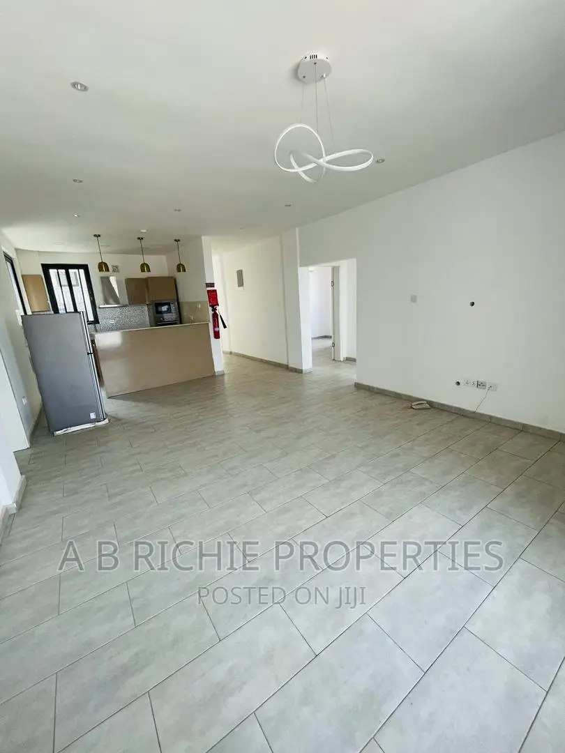 3bdrm Apartment in Ab Richie Properties, Tseaddo for rent