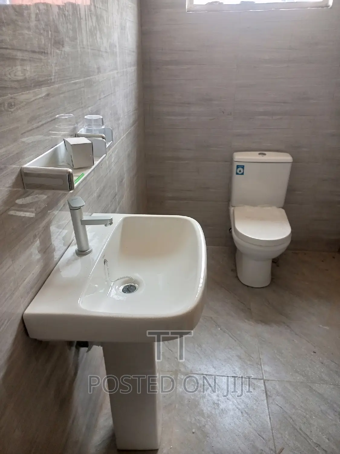 2bdrm Apartment in Teshie Lekma for rent
