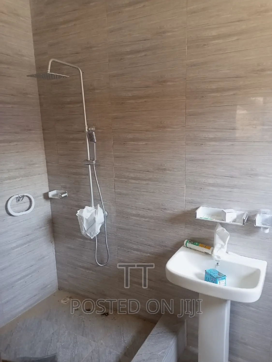 2bdrm Apartment in Teshie Lekma for rent