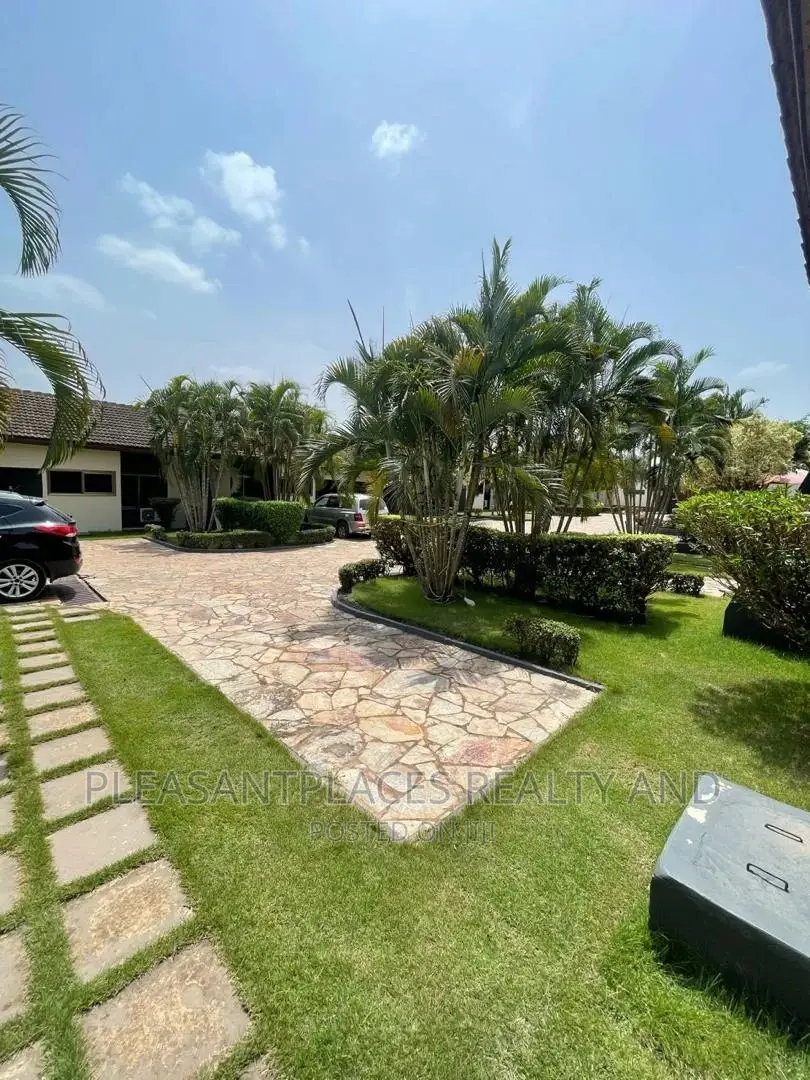 Furnished 1bdrm Apartment in Pleasantplaces, Ashomang Estate for rent