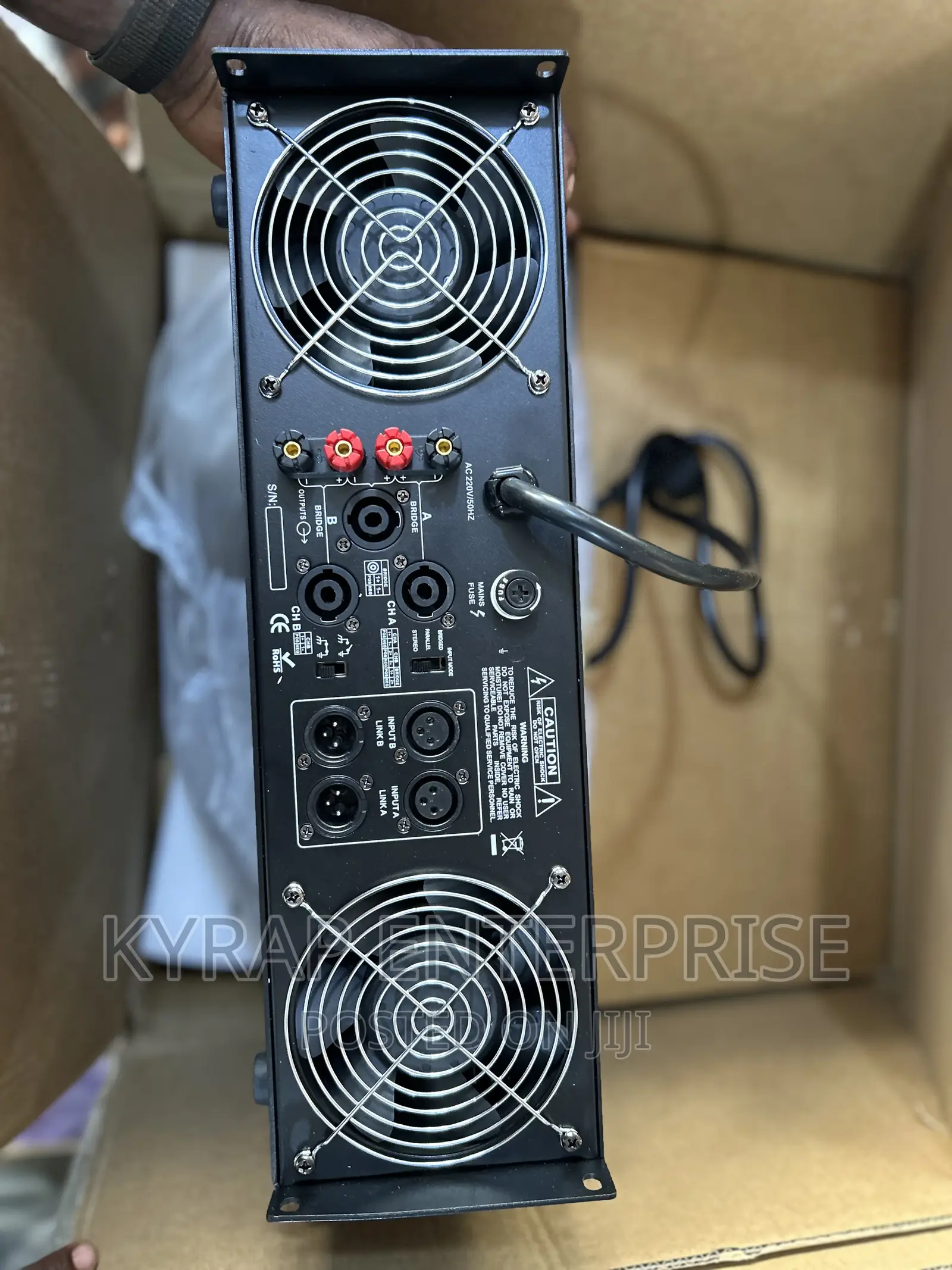 Ev E9300 Bass Amplifier