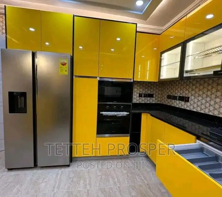 Quality Kitchen Cabinet