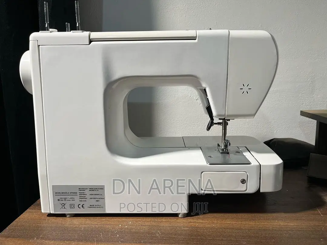 E R Sewing Machine