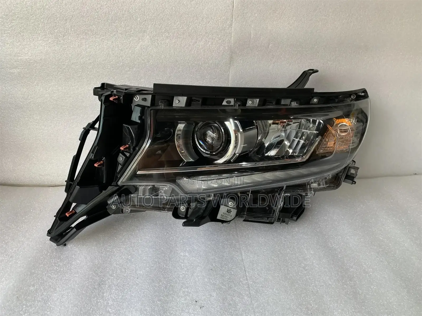 Land Cruiser Prado 2017-2022 Headlights