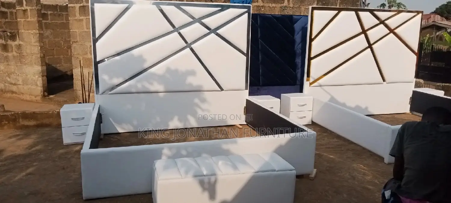 Classic King Size Bed Frame and Side Drawer