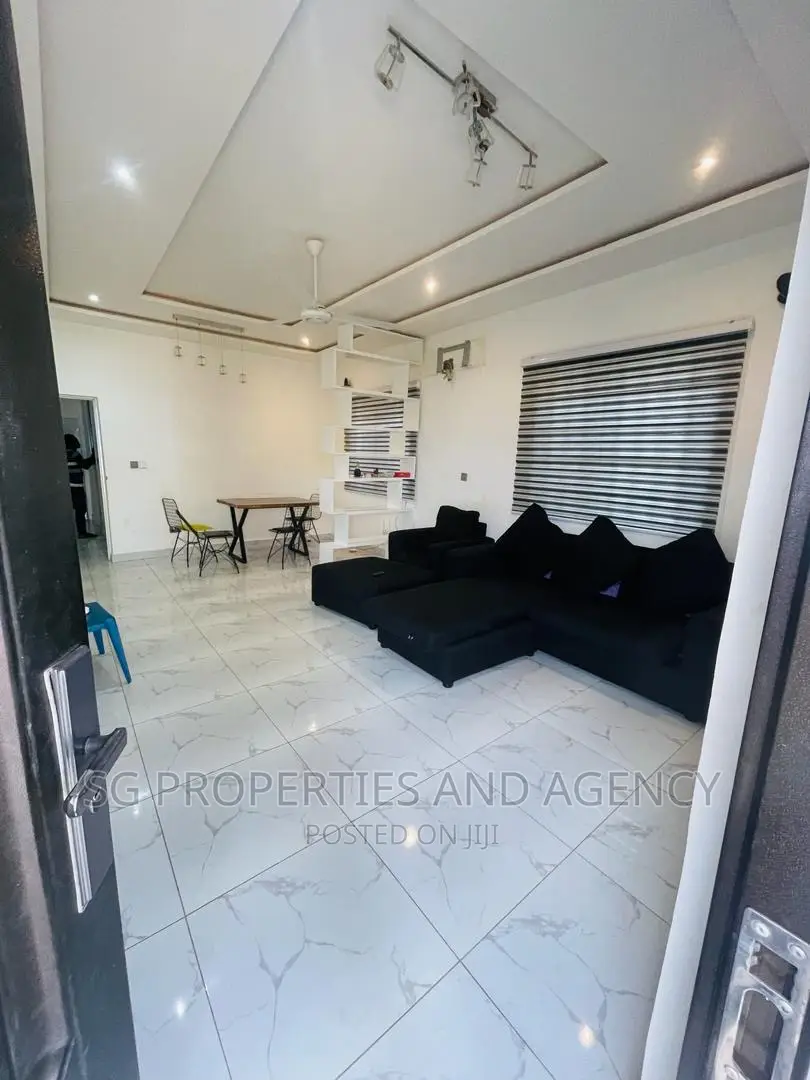 3bdrm House in Batsonaa, Spintex for rent