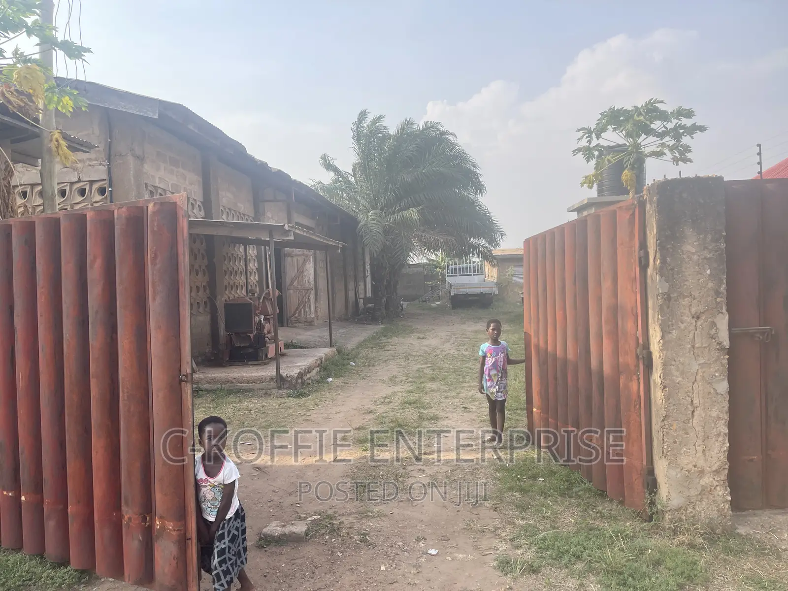 Warehouse + 3plots of Land at Tema Com12 Fore Sale
